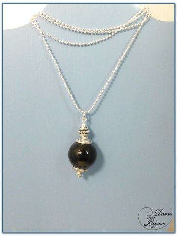 collier fantaisie finition argenté perle onyx 18 mm