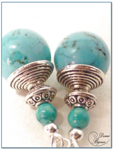 boucle d'oreille fantaisie  finition argenté perles  howlite turquoise 12mm